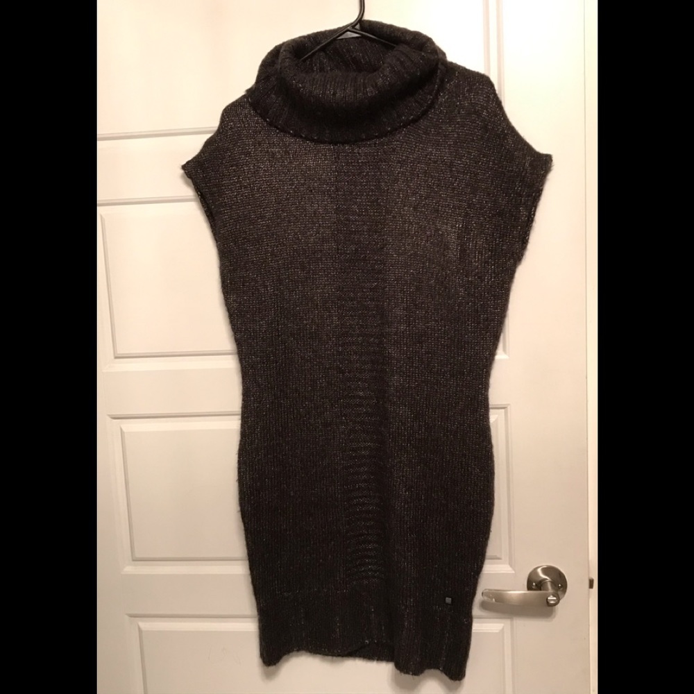 New with tags Bench sweater tunic